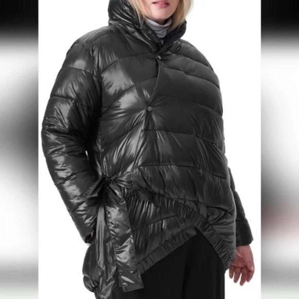 Universal Standard Kanda Puffer - Black